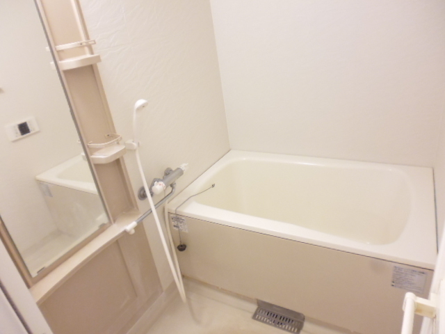 セキュリティ　★安心オートロック付き★