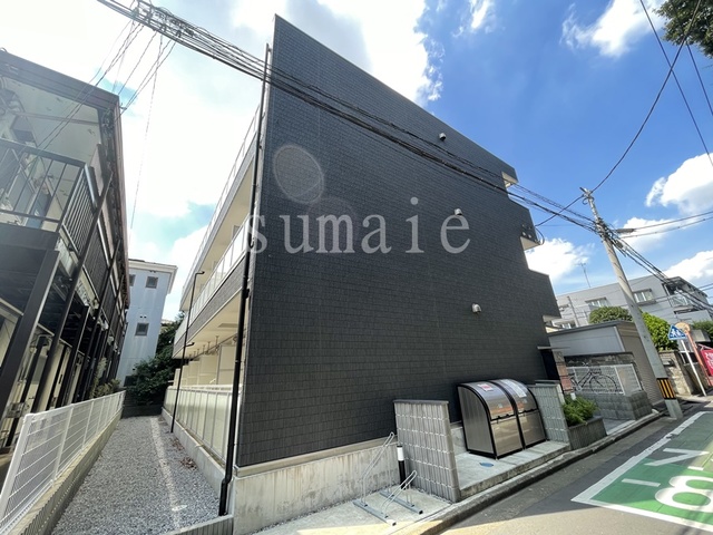 建物外観　ツートンカラーの外観です♪