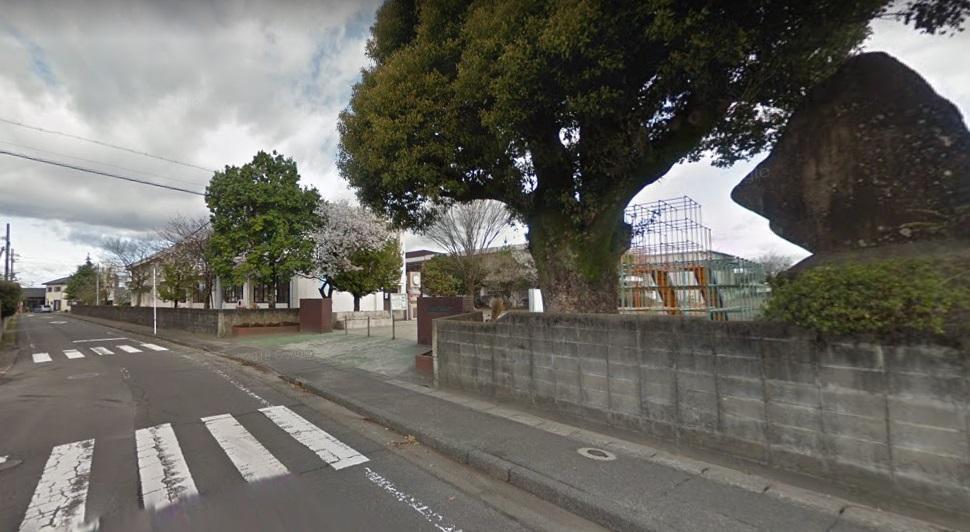 小学校　祝吉小学校（小学校）まで2500m