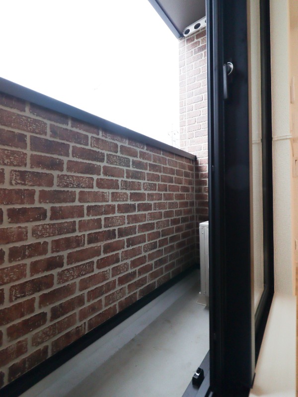 バルコニー　図面と現状に相違がある場合には現状を優先