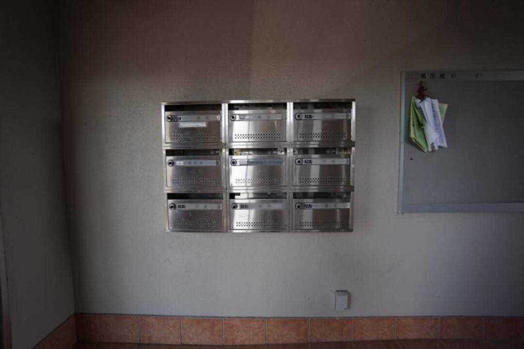 エントランス　メールBOX