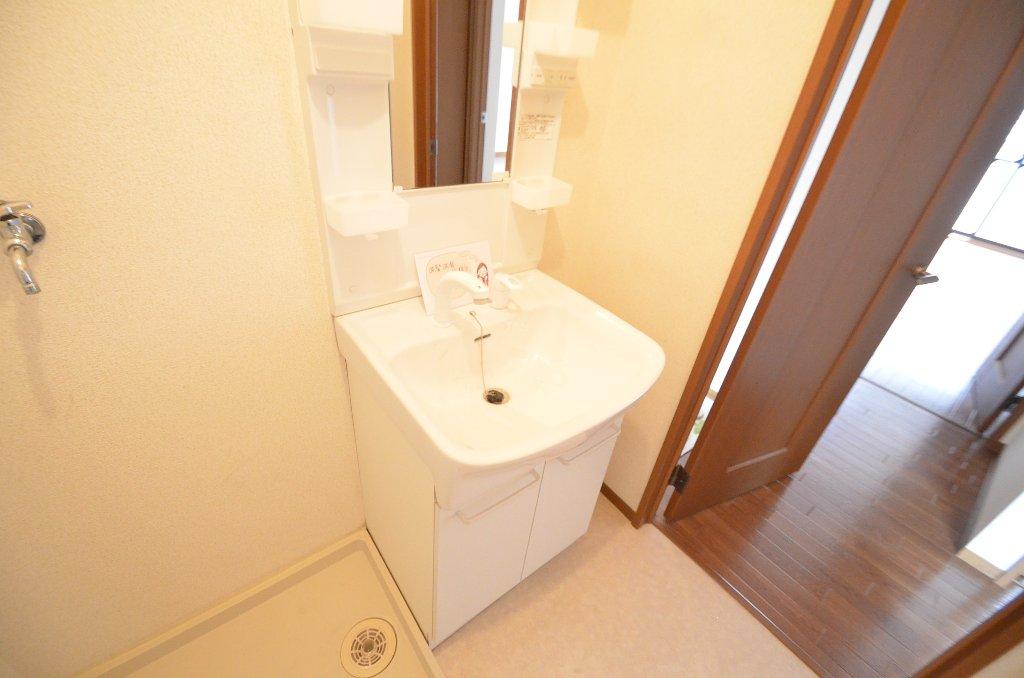 洗面設備　洗髪洗面化粧台