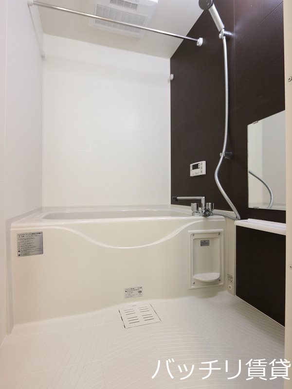 バス・シャワールーム　同シリーズの別号室の画像。現況を優先します。