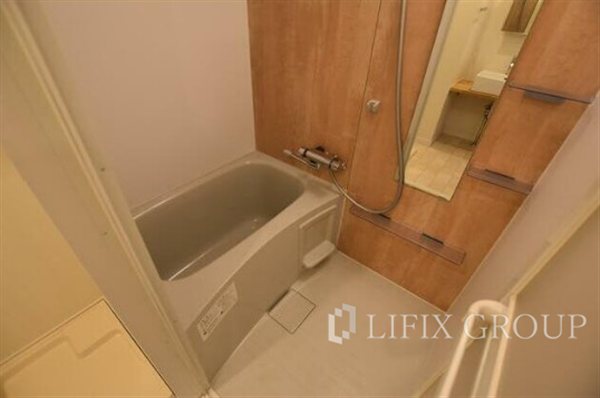 バス・シャワールーム　風呂