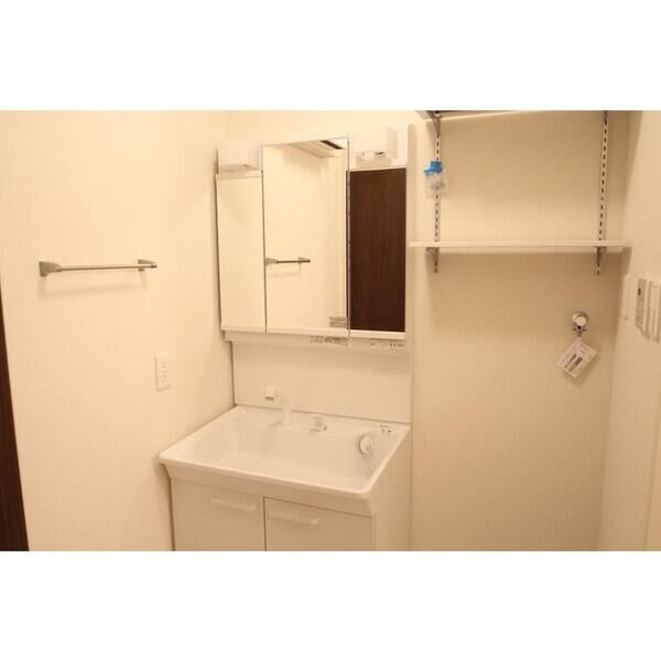 洗面設備　洗面所