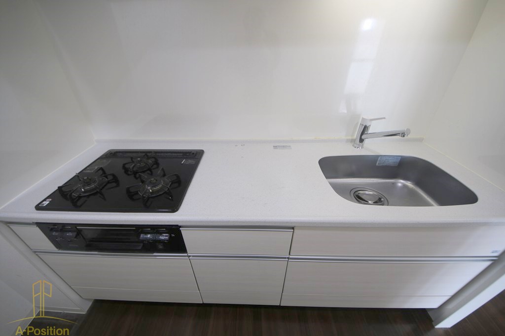 キッチン　ラフィーネレジデンス