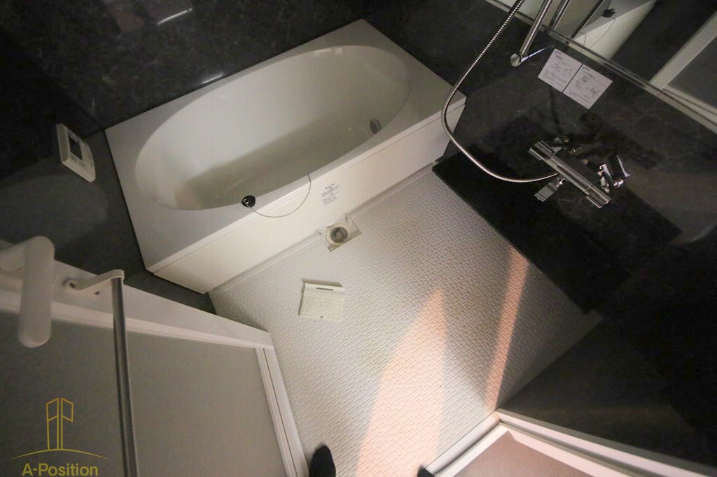 バス・シャワールーム　ラフィーネレジデンス