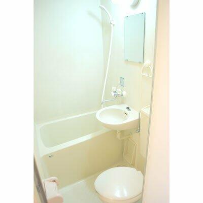 バス・シャワールーム　?