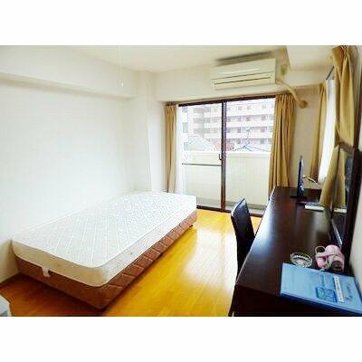 居室・リビング　?