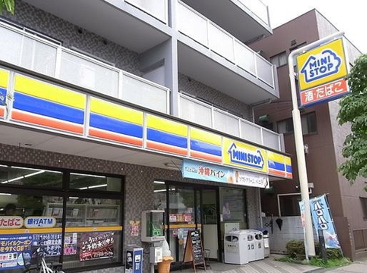 コンビニ　ミニストップ（コンビニ）まで607m