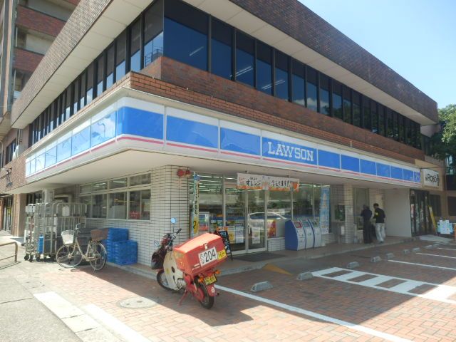 コンビニ　ローソン 浦和東岸町店（コンビニ）まで227m