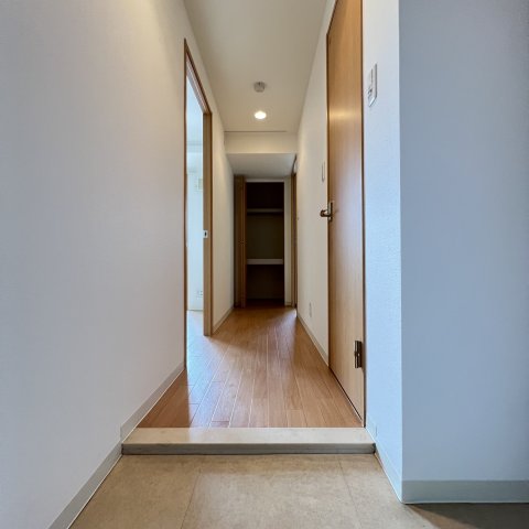 玄関　同仕様タイプです