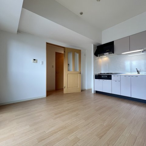 居室・リビング　同仕様タイプです