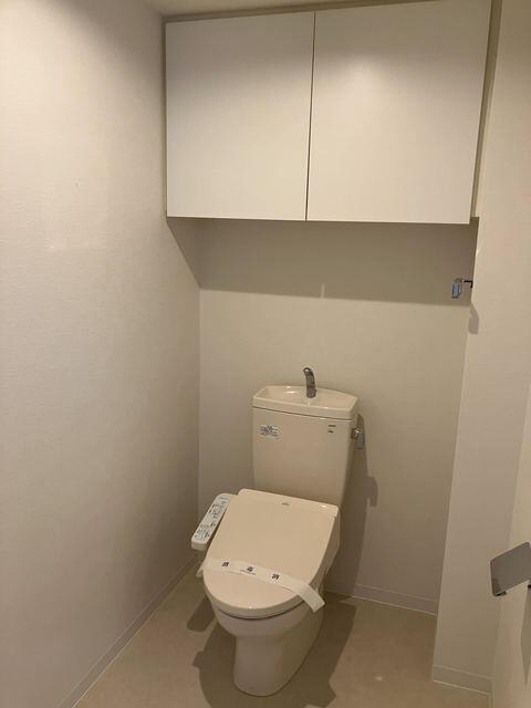トイレ　※写真は同タイプ住戸です。