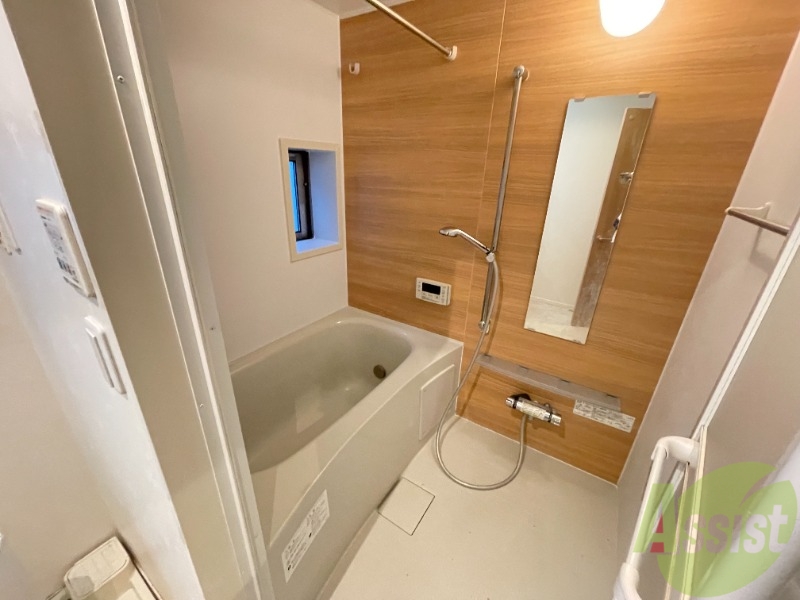 バス・シャワールーム　キレイ！