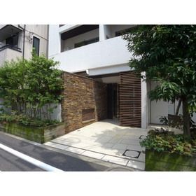 エントランス　毎日通るエントランスはこのようになっています