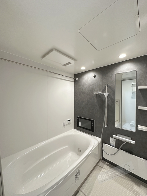 バス・シャワールーム　追い焚き付で寒い日も温まります♪