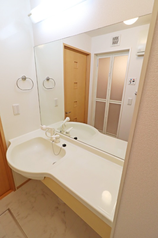 洗面設備　図面と現状に相違がある場合には現状を優先