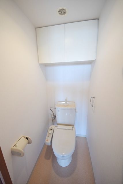 トイレ　お問い合わせはタウンガウジンまで