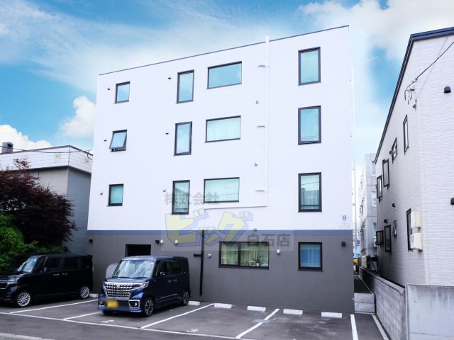 建物外観　Ｗｉ－Ｆｉ付きインターネット無料導入のマンションです♪