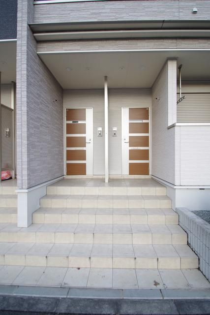 エントランス　★建物入口です★