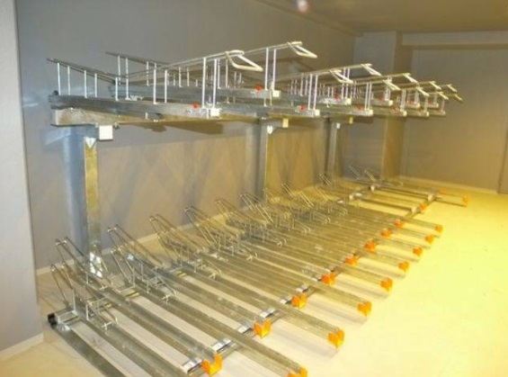 駐車場　駐輪場