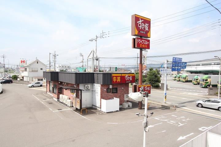 飲食店　すき家28号鳴門大津店（飲食店）まで461m