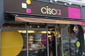 コンビニ　cisca日本橋小舟町店（コンビニ）まで273m