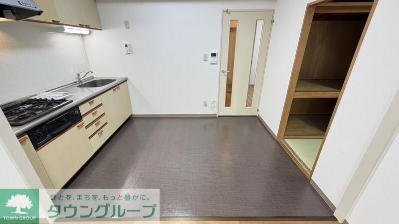 居室・リビング　★お部屋探しは株式会社タウンハウジング東京まで★