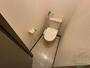 トイレ　こちらはトイレです。清潔感があり、安心して使用できます。