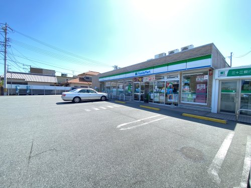 コンビニ　ファミリーマートおばた明野店（コンビニ）まで1004m