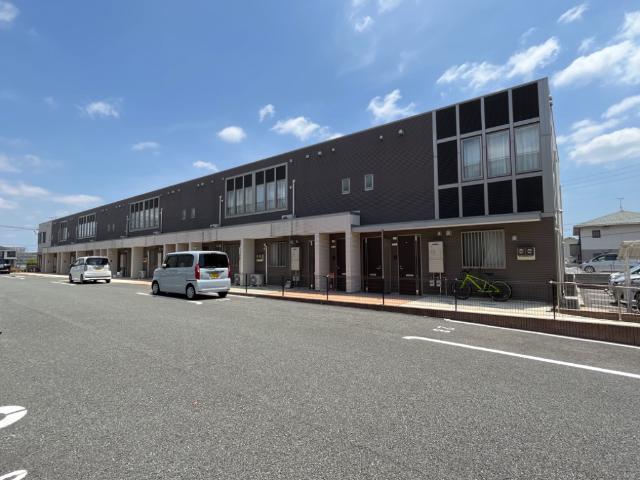 建物外観　外観写真（昼）