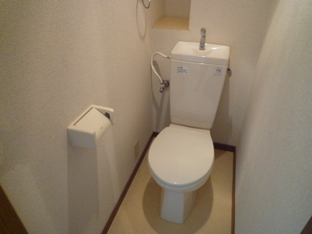 トイレ　快適に使用できる、清潔感にこだわったトイレです。