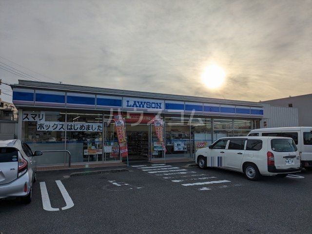 コンビニ　ローソン 小牧二丁目店（コンビニ）まで1104m