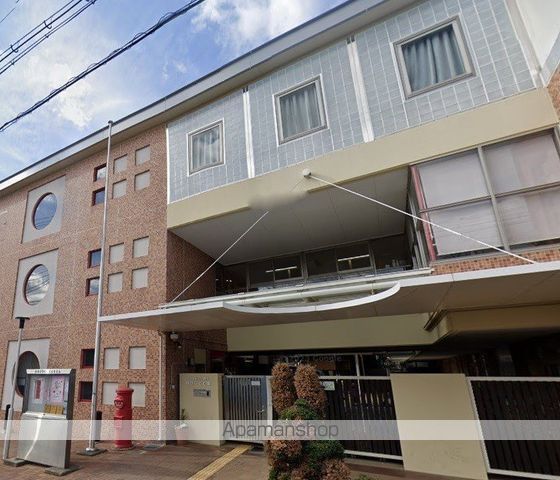 幼稚園・保育園　鳳西こども園（幼稚園・保育園）まで508m