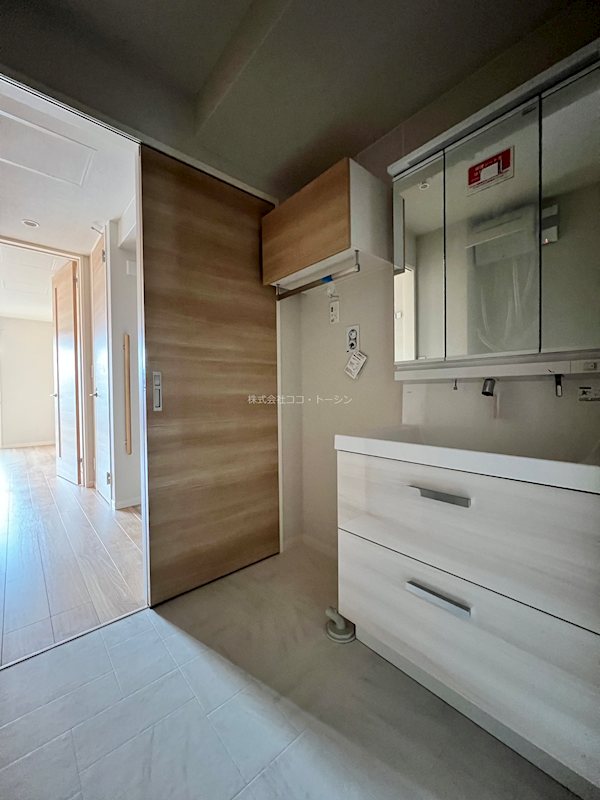 洗面設備　同タイプの他の部屋の写真です。