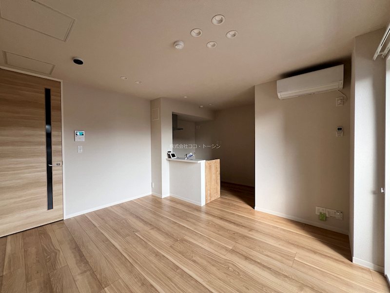 居室・リビング　同タイプの他の部屋の写真です。