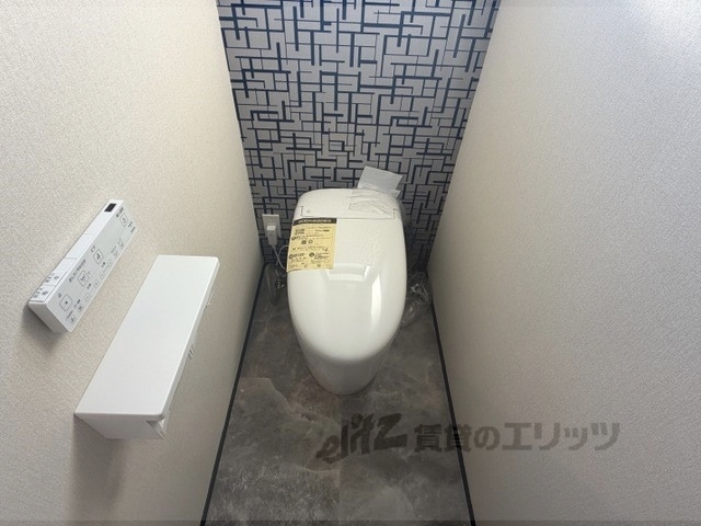 トイレ　一階
