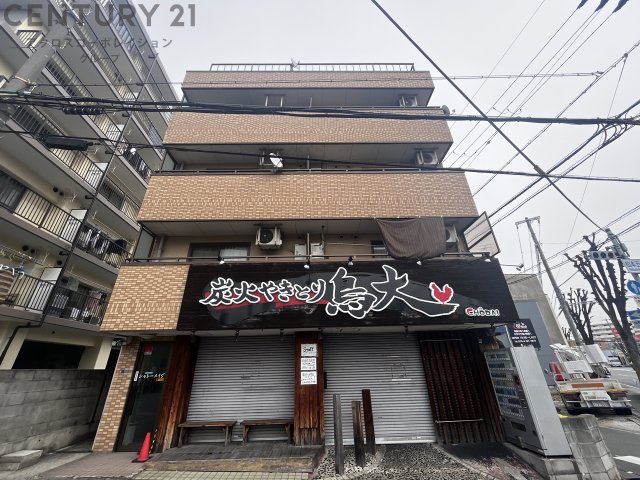 建物外観　防犯カメラ付きで安心です！