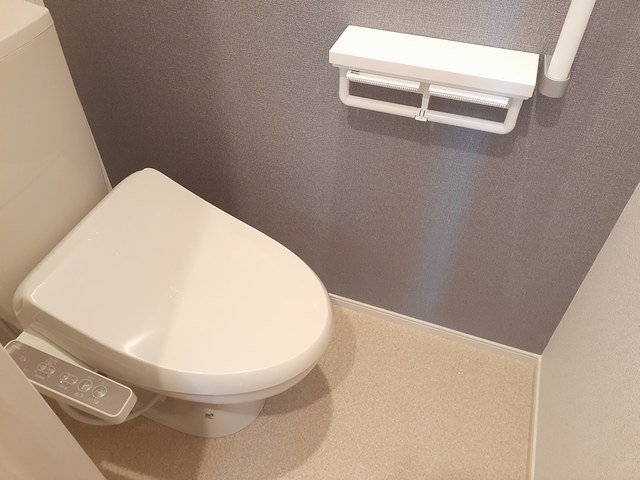 トイレ　シンプルで使いやすいトイレです
