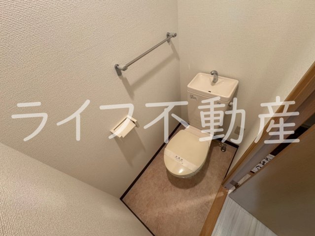 トイレ　コンパクトで使いやすいトイレです