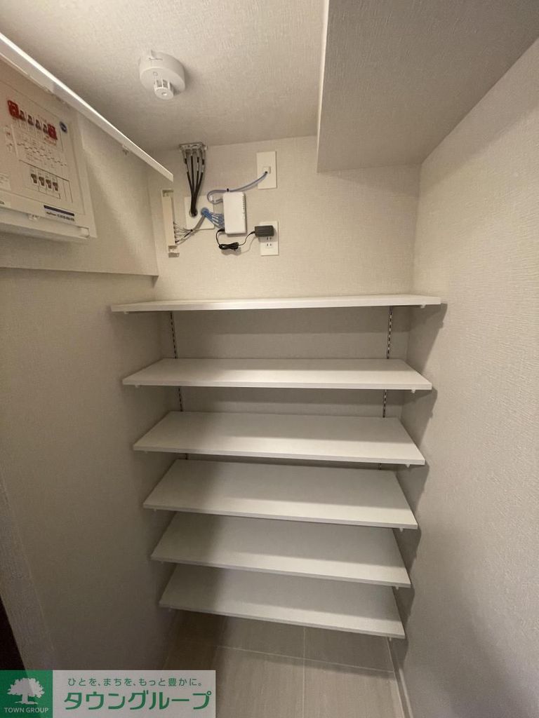 玄関　洗面