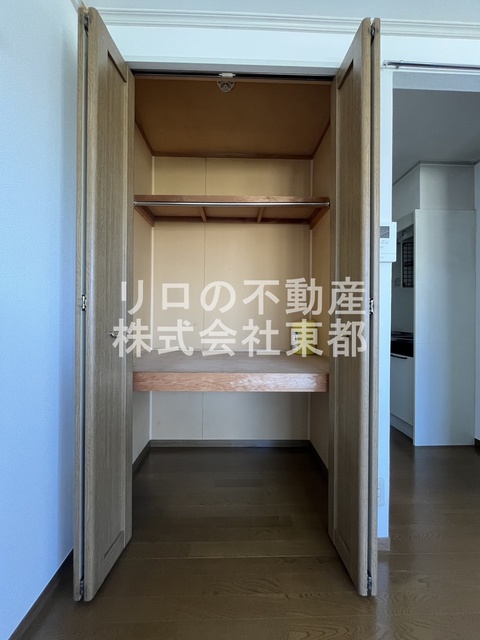 収納　奥行のある収納付です！増えがちな荷物をもスッキリ収納できます
