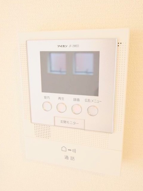 セキュリティ　モニター付きインターホン