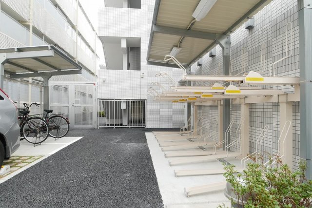 建物外観　落ち着いた雰囲気の外観です