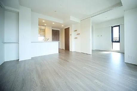 居室・リビング　※別部屋参考写真