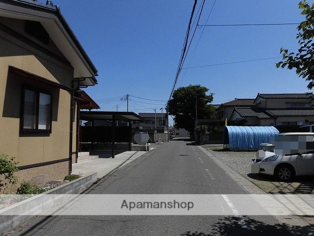 その他　周辺道路（その他）まで0m