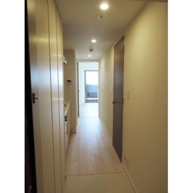 玄関　※写真は同タイプ住戸です。