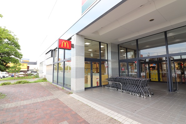 その他　マクドナルド 掛川バロー店（その他）まで579m