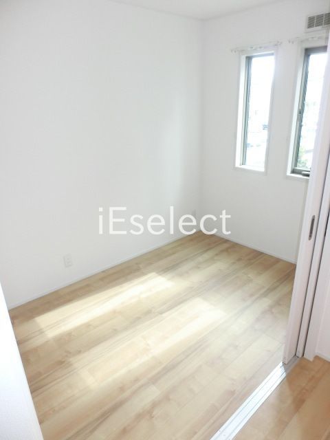 その他部屋・スペース　明るい洋室